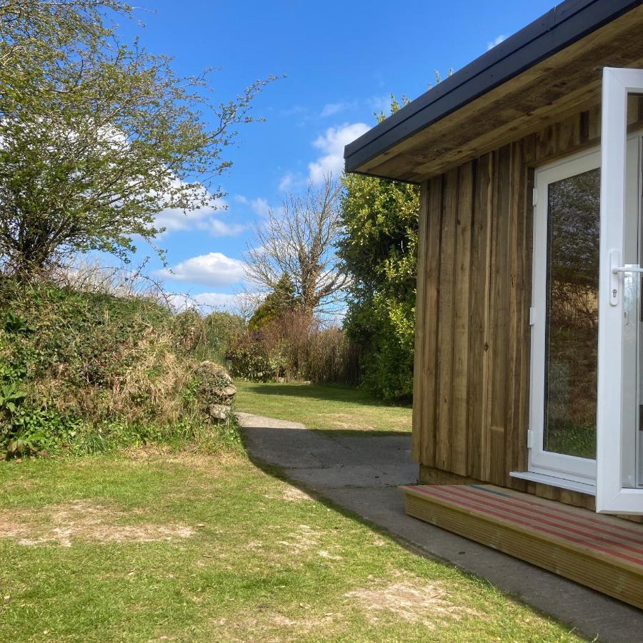 Woodpecker Glamping Cabin Bodmin Exteriör bild